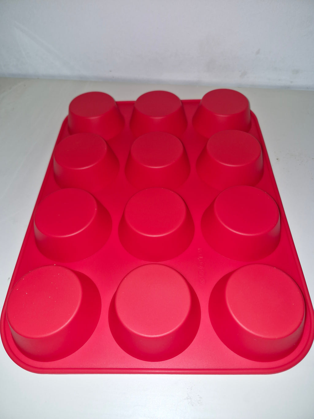 Moule à Muffins en Silicone 24 + 12 Cavités – Sans BPA, Antiadhésif, Qualité Alimentaire – Moule Cupcake & Mini Muffins – Compatible Four, Congélateur, Lave-vaisselle
